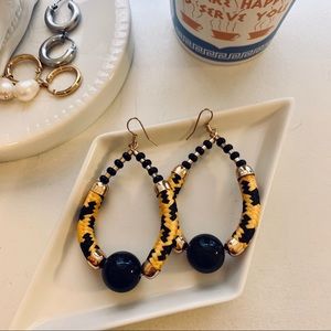 ⚡️Yellow Climbing Cord Earrings⚡️